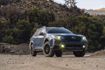 2025 Subaru Outback Wilderness - Rotiform LAS-R - Black Rotiform